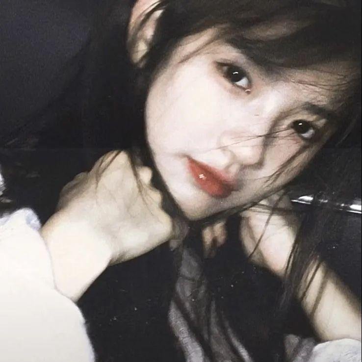他们在沙漠中灌溉